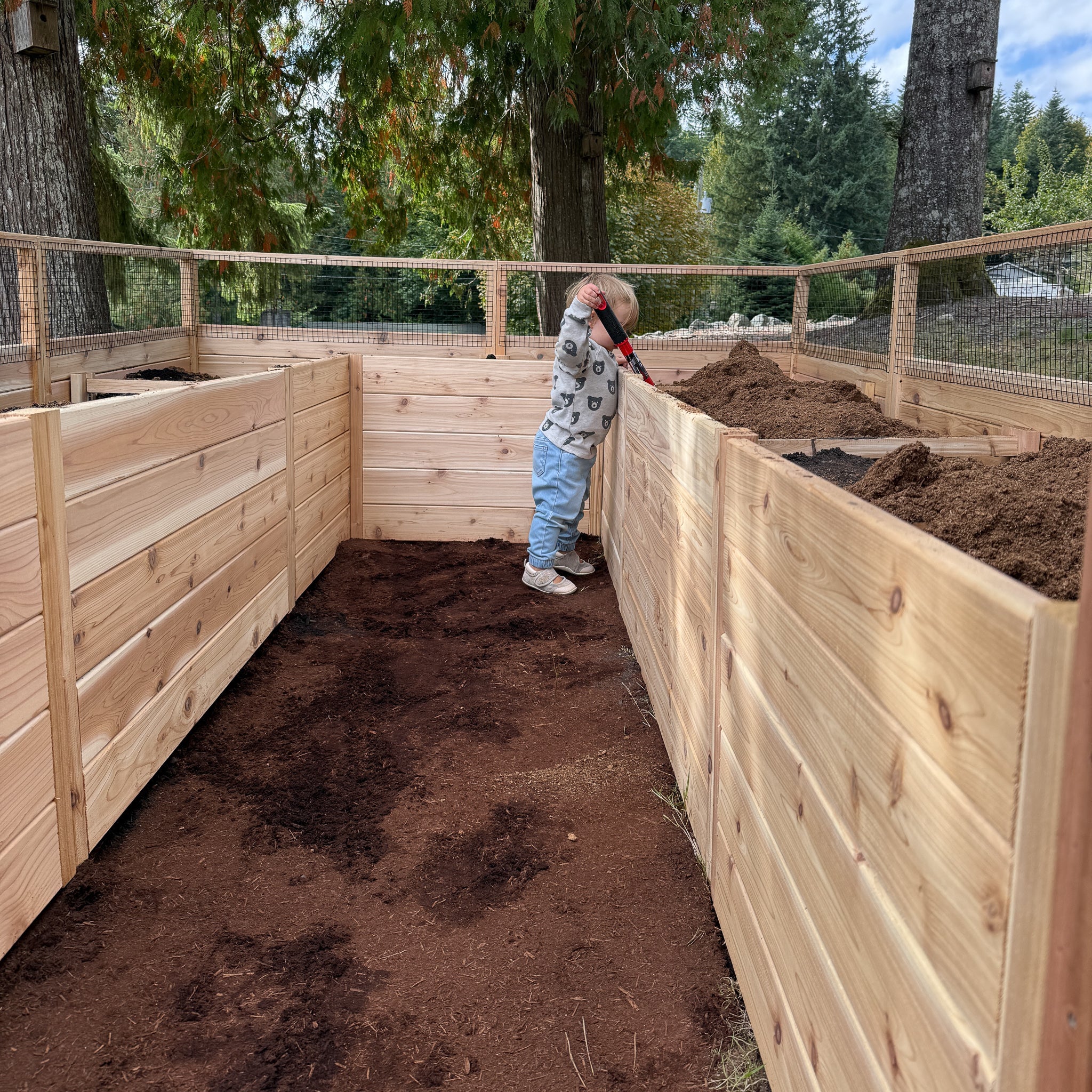Cedar Complete Raised Garden Bed Kit - 8' x 12'